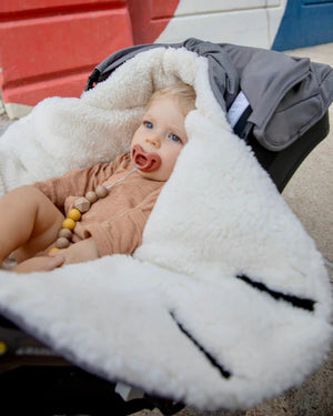 7AM Enfant Nido Car Seat, Stroller, Bassinet Winter Wrap